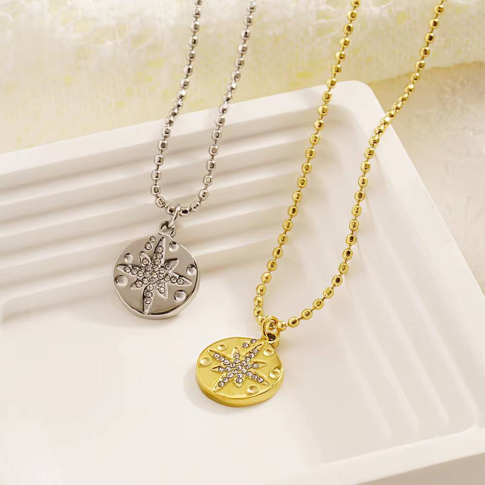 Coin Necklace Delicate - Delikatny naszyjnik damski ze stali nierdzewnej