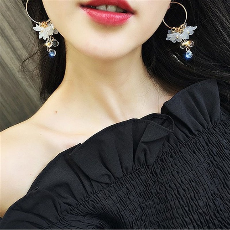 Koreańska moda cyrkonia biały  – Women'S Accessories Trends 2026 recenzja i cena